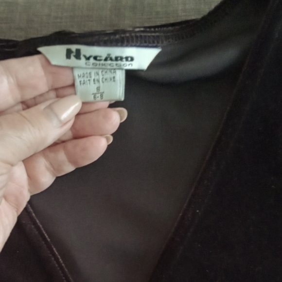 Nygard Collection Brown Stretch Velvet Top M - Picture 4 of 5
